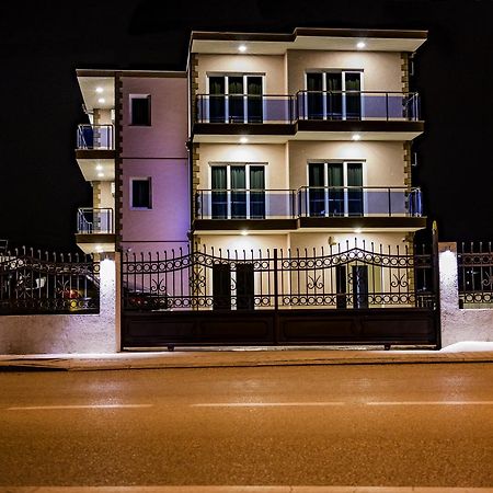 Apartments Krstovic Sutomore Luaran gambar