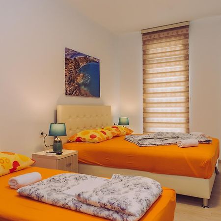 Apartments Krstovic Sutomore Luaran gambar