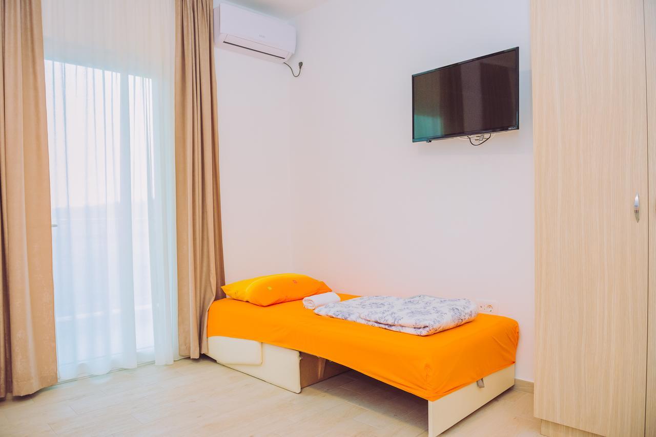 Apartments Krstovic Sutomore Luaran gambar
