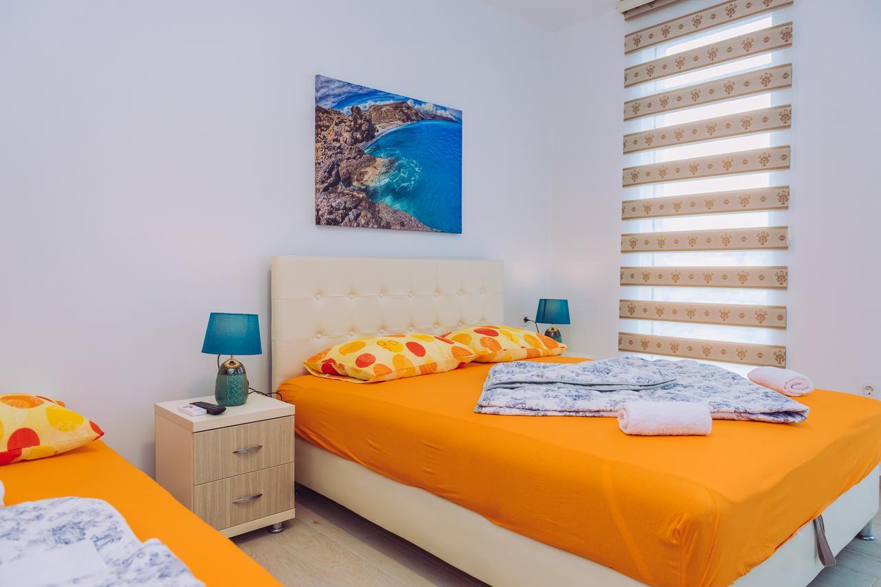 Apartments Krstovic Sutomore Luaran gambar