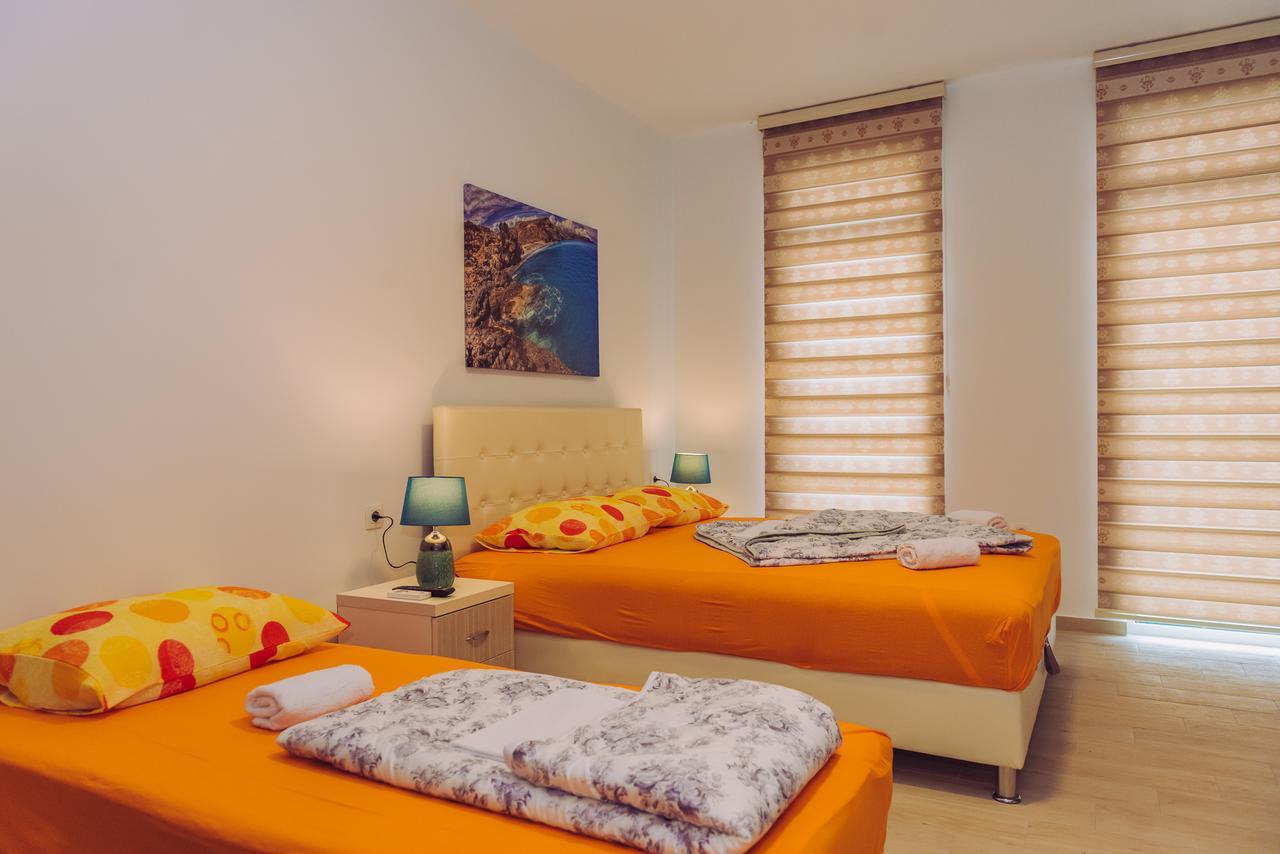 Apartments Krstovic Sutomore Luaran gambar