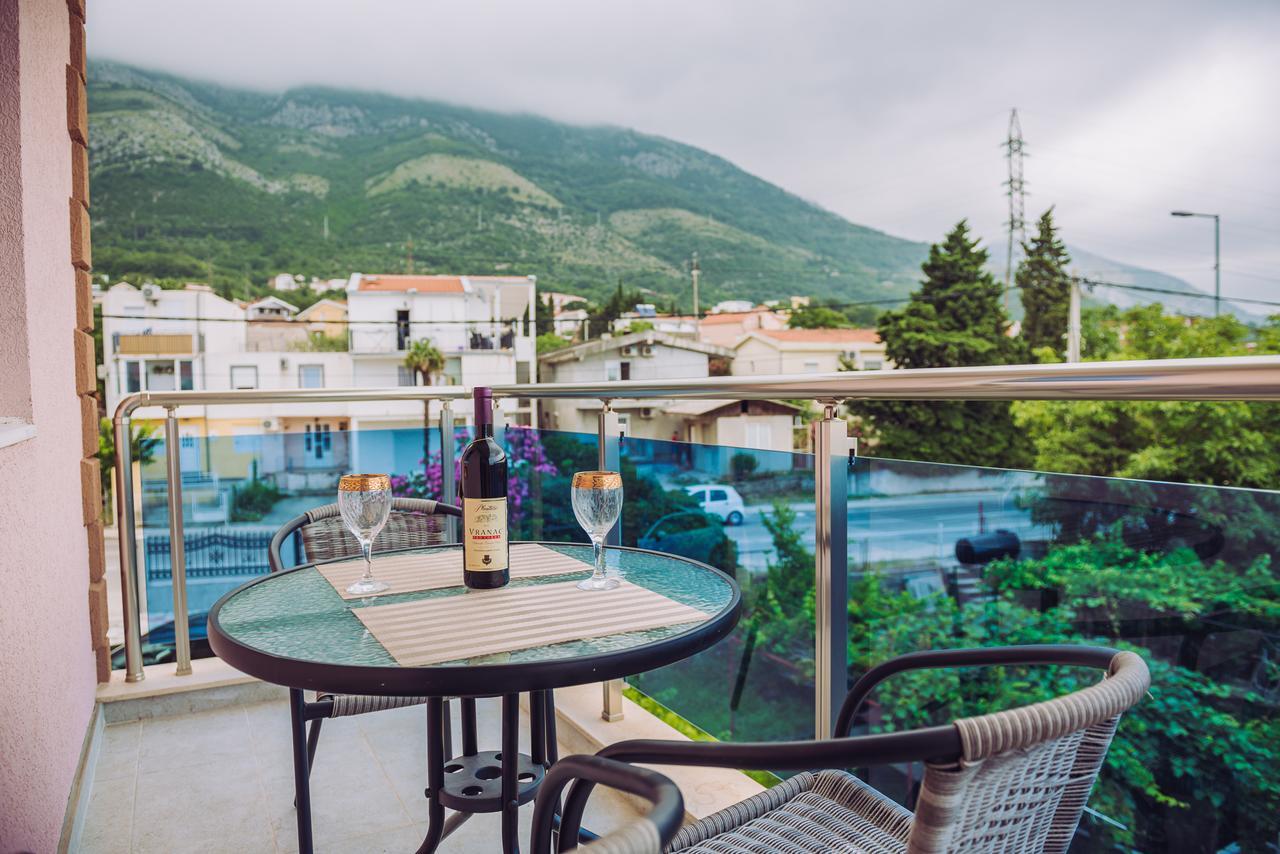 Apartments Krstovic Sutomore Luaran gambar
