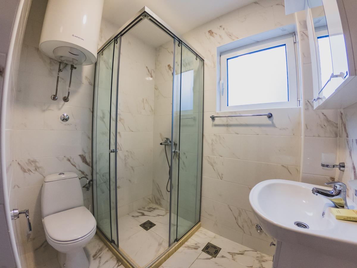 Apartments Krstovic Sutomore Luaran gambar