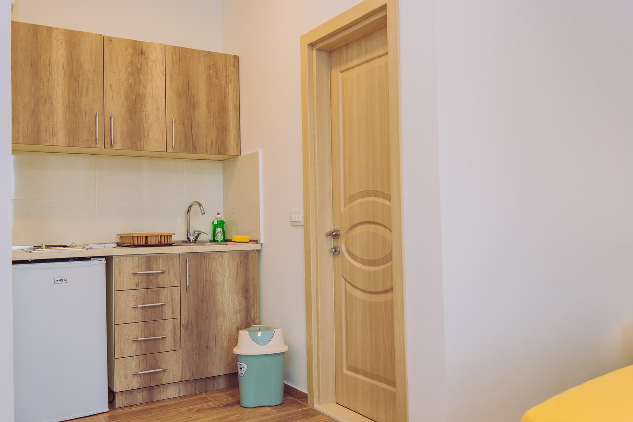 Apartments Krstovic Sutomore Luaran gambar
